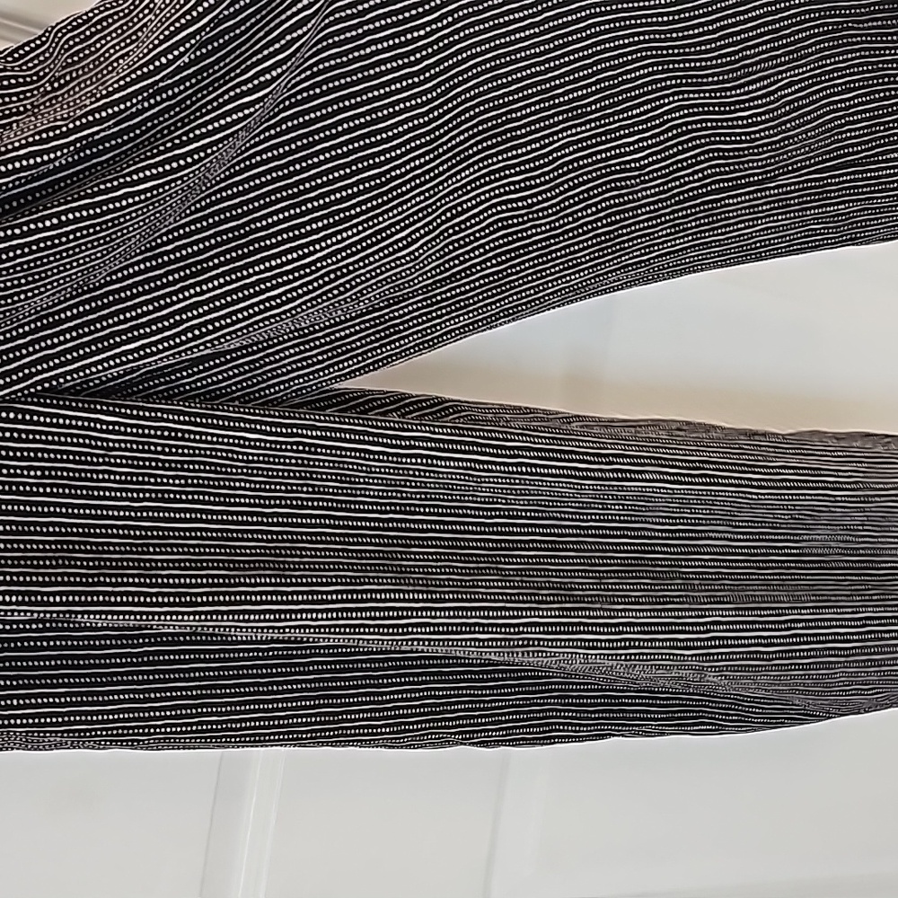 PINTSTRIPE PANTS SUIT - Picture 3 of 4